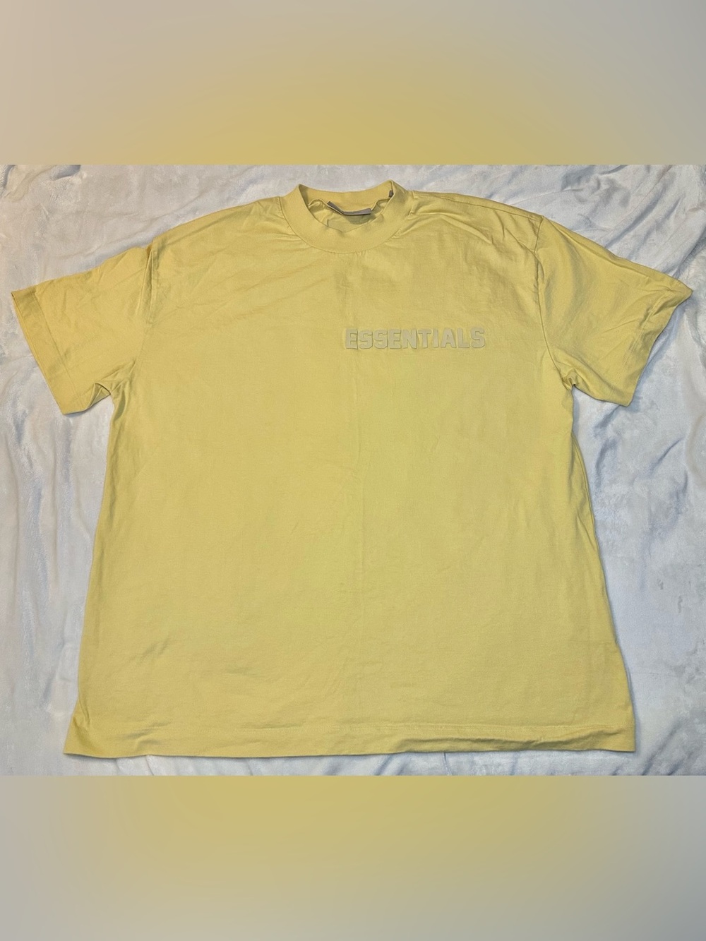 Fear Of God Essentials Shirt Mens XXL Yellow Short Sleeve Spell Out